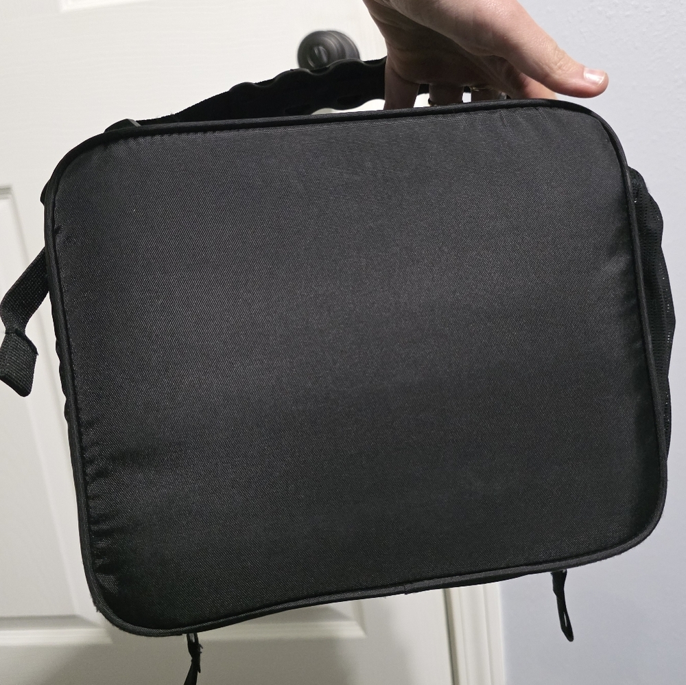 Under Armour x Thermos Black Lunch Bag - Picture 6 of 6